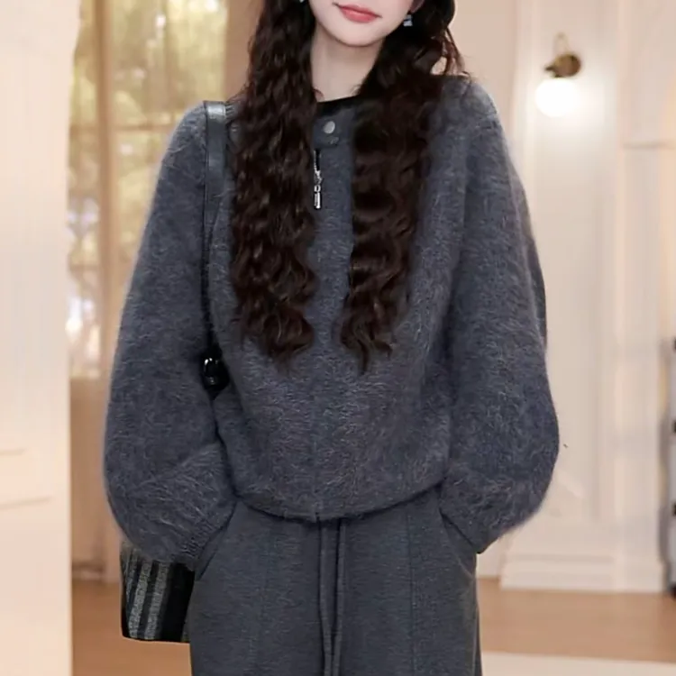 2025纯色慵懒风韩版时尚百搭纯色毛衣女冬季新款圆领针织衫外套