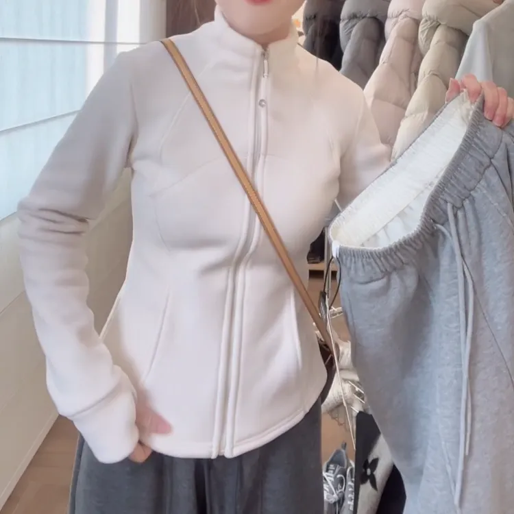 冬季新款时尚百搭女士修身显瘦拉链外套上衣卫衣LK2508869
