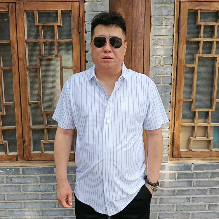 加肥加大男士薄款夏季时尚百搭潮流条纹商务休闲拉链款衬衫胖子PX