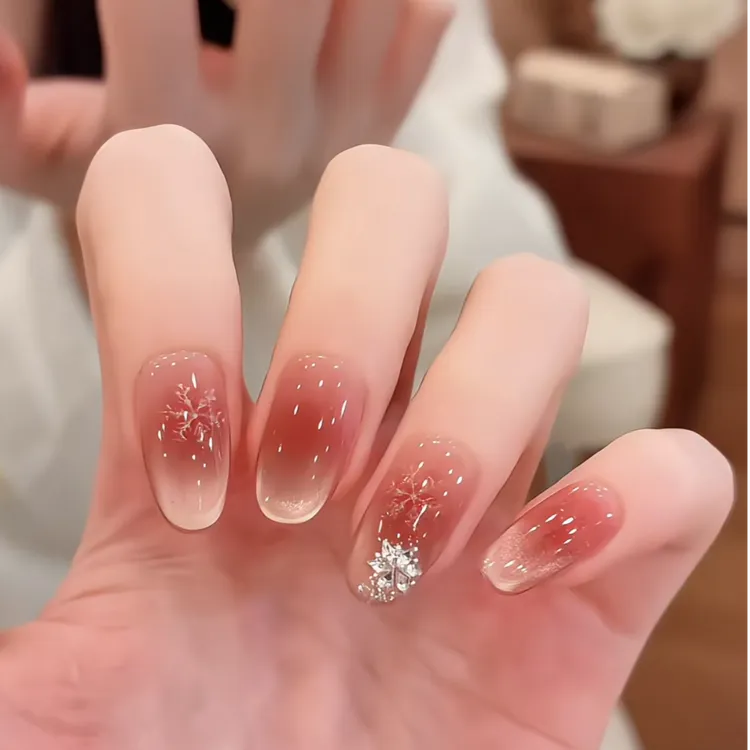 【雪花梦境】冰透雪花锆石爆闪猫眼美甲穿戴甲片2025新款高级感秋冬