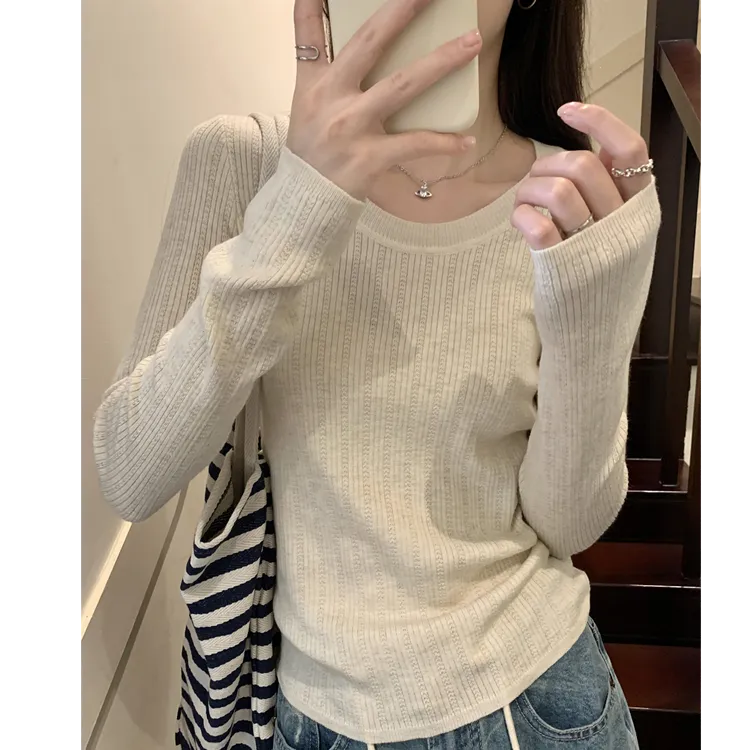 绝美U领花纹针织上衣春秋冬季长袖内搭打底衫女装法式高级感毛衣