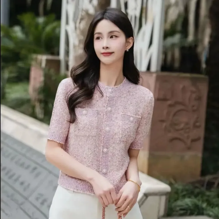哥弟女装春夏新款精致小香风粉色短款短袖小香风粉色针织翻领衫