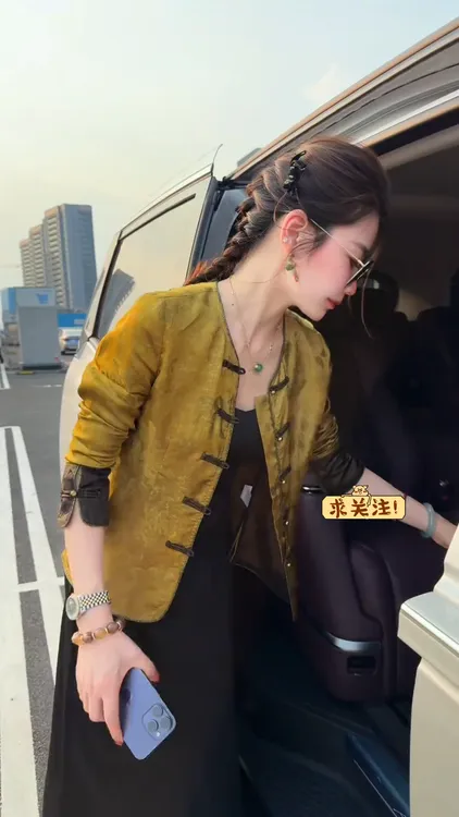 新中式复古国风简约撞色时尚设计感盘扣圆领衬衫2025秋季新款女装