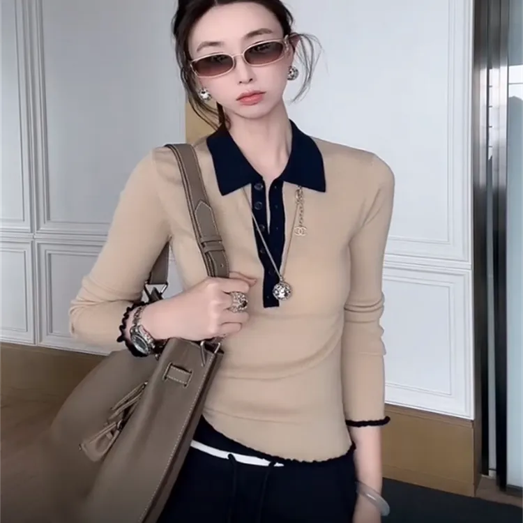 温柔小众polo领正肩针织衫女2025早秋新款时尚洋气修身显瘦上衣潮