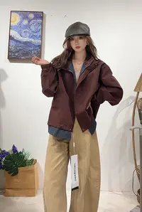 104区630酒红色春秋常规时尚宽松休闲外套