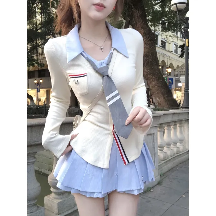 伯恩少女 秋季学院风显瘦设计感上衣半裙甜妹时尚套装千金风