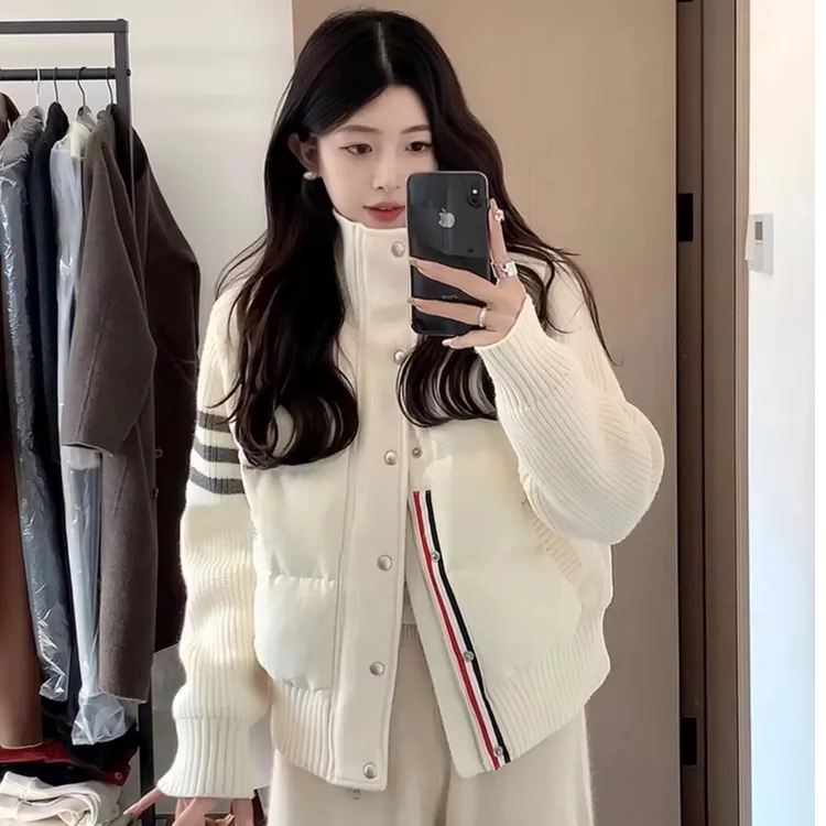 90白鸭绒女款轻薄羽绒服气质网红短款时尚百搭外出新款外套显瘦