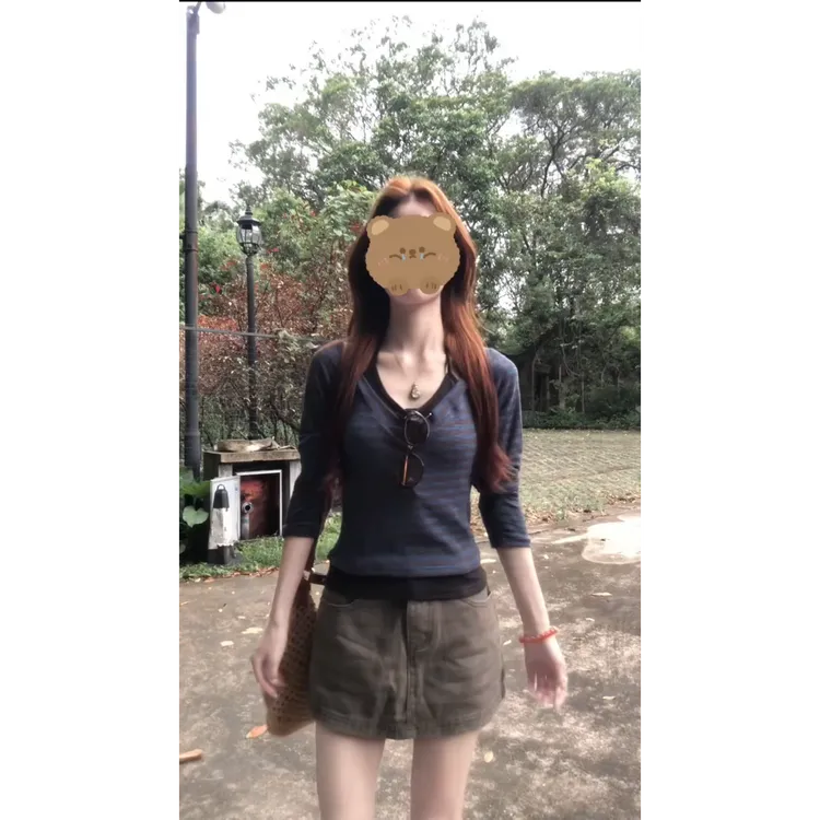 MARIE.COCO美式辣妹蓝灰条纹拼接假两件长袖t恤搭配高腰短裙套装