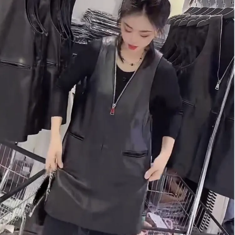 黑色皮裙连衣裙女2025年新款叠穿显瘦超好看马甲裙宽松无袖背心裙