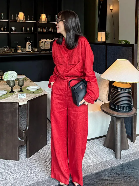超火夏装一整套大方得体穿搭轻奢高级感欧货百搭红色衬衫套装裤女