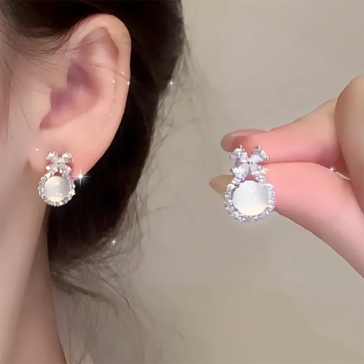 法式高级感锆石花朵仿猫眼石耳钉精致冷淡风个性耳环时尚轻奢耳饰