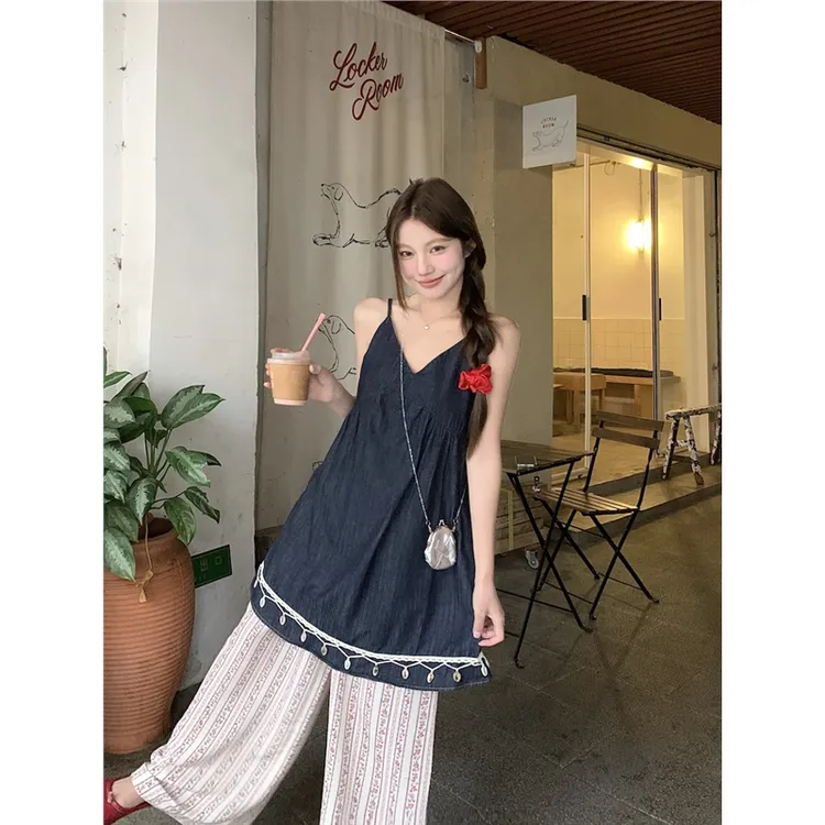 复古韩版蓝色牛仔吊带连衣裙女装夏季v领宽松显瘦裙子无袖a字短裙