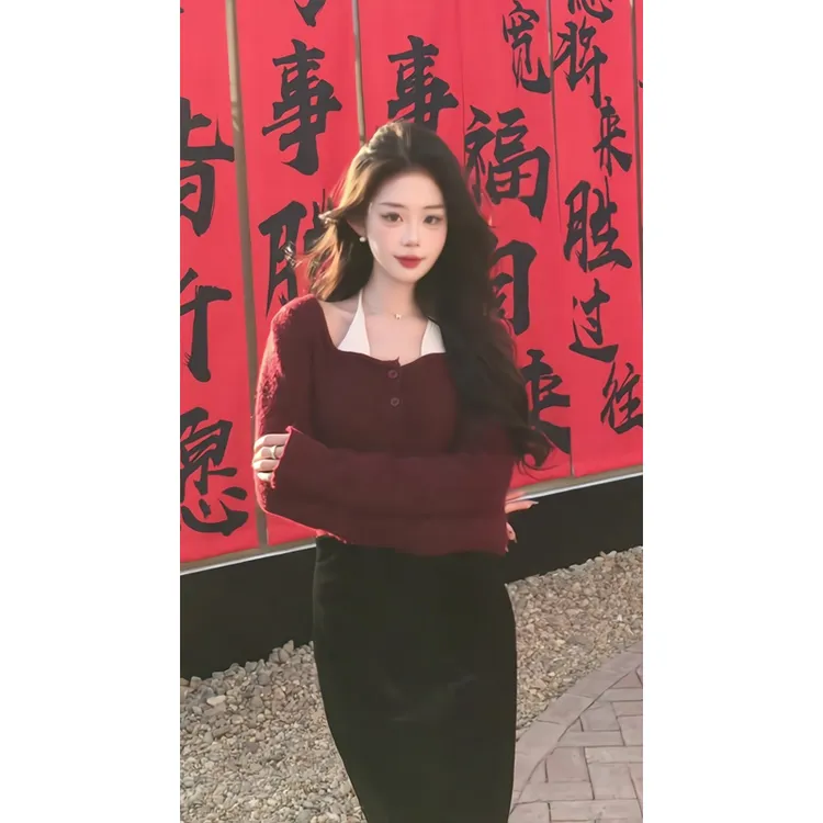 挂脖方领针织衫辣妹拼接假两件正肩上衣黑色半身裙高腰百搭直筒裙