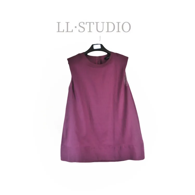 妙兮·LL夏季新款韩系简约气质宽松简约百搭无袖衬衫*20250642