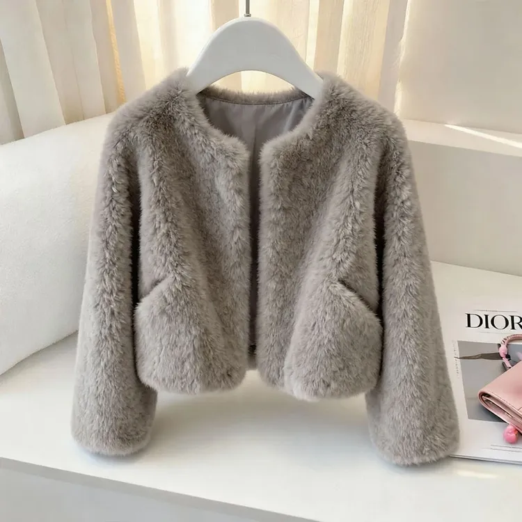 冬季新款毛绒短外套女百搭气质轻熟风女装圆领开衫设计感外搭上衣