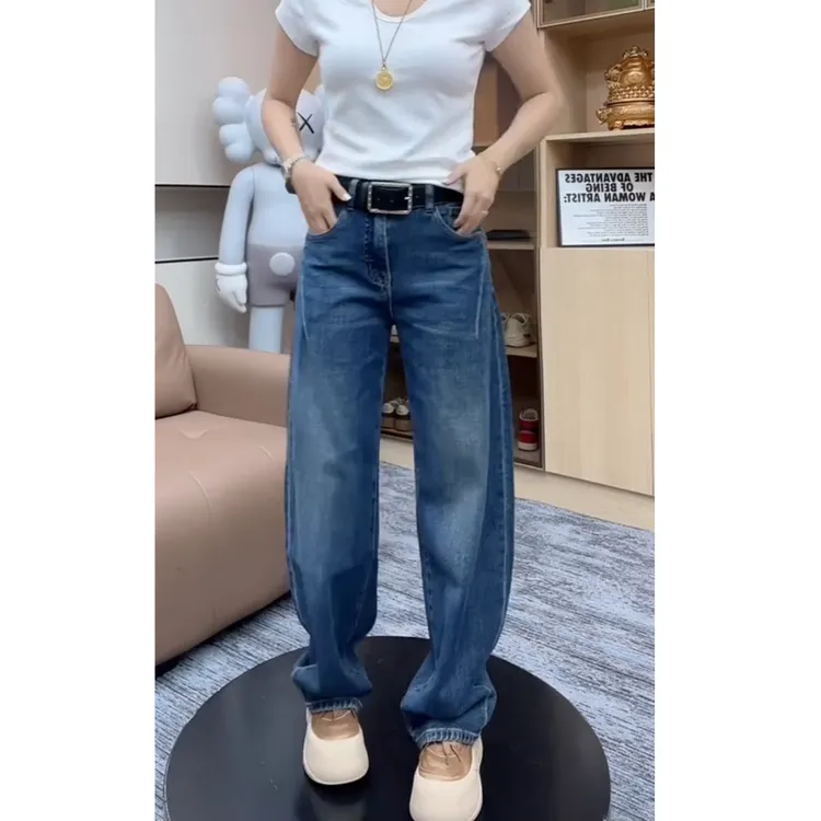 早秋新款复古高腰显瘦时尚百搭低腰弯刀牛仔裤