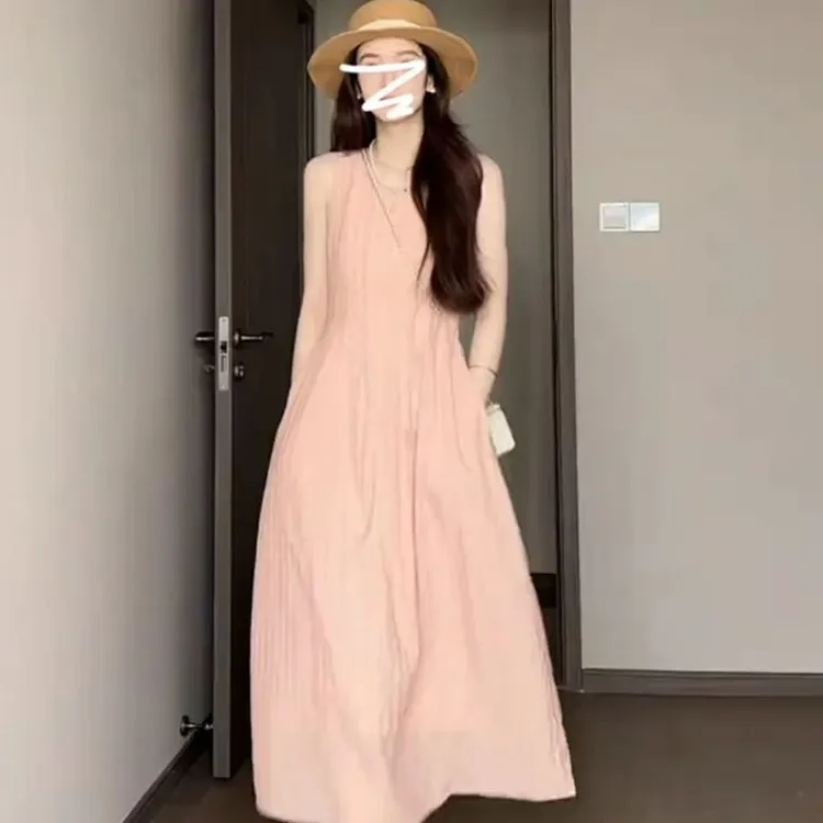 法式粉色无袖背心连衣裙子女夏2025年新款高级感收腰显瘦长裙3677