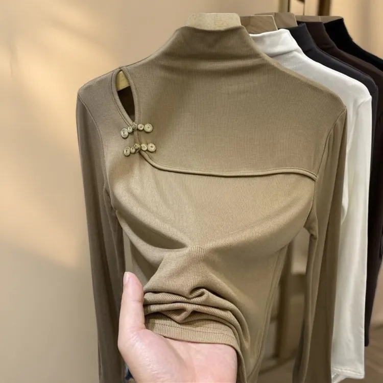 长袖t恤女半高领镂空露肩纽扣打底衫绒