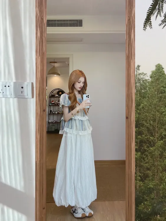 2025夏季穿搭一整套女法式蕾丝拼接短袖衬衫搭配半身裙显瘦两件套