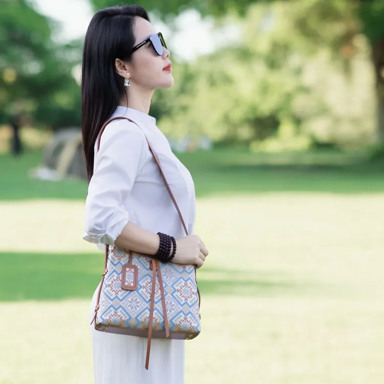 ［顺丰包邮］2025新款非遗壮锦包包龙须包吉象纹单肩包斜挎包女士