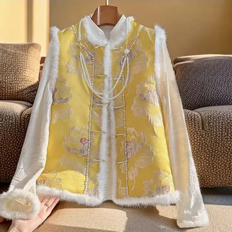 【金羽流光】新中式盘扣提花重工艺串珠棉马甲女冬季新款毛毛拼接