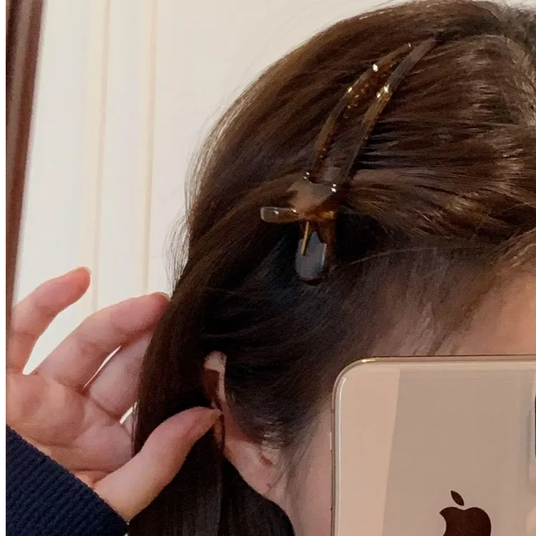 2025新款鸭嘴夹高级感轻奢碎发刘化妆边夹发夹女前额侧边刘海夹