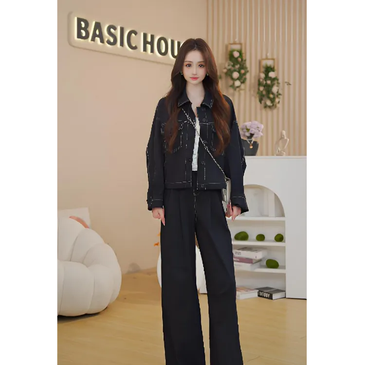Basic House/百家好早秋新款长袖休闲百搭复古风时尚宽松套装TS