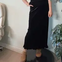 王芳家新款休闲丝绒裙   黑色                                 