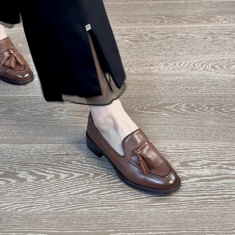 3.5CM水洗牛皮圆头一脚蹬常规英伦风乐福鞋气质轻职风春季女鞋子