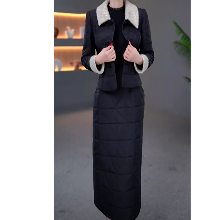 伊人的衣橱DBF-25B260NX 新款夹棉气质保暖套装时尚妈妈装连衣裙