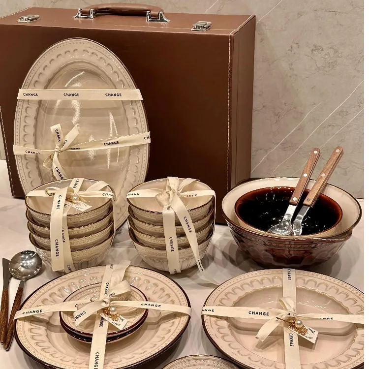 2025新款乔迁送礼碗碟套装家用复古日式碗盘筷高级感陶瓷碗盘餐具