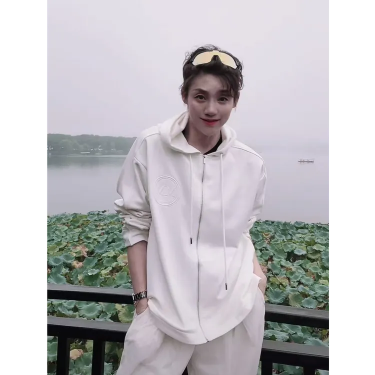 字母印花连帽 拉链卫衣 WY0107