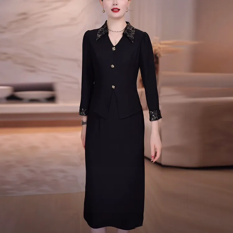 梭织精纺气质轻奢高级感女装2025秋季新款时尚简约修身显瘦连衣裙