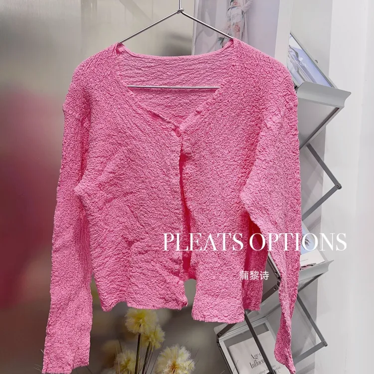 新款褶皱百搭显瘦外套圆领慵懒短款单排扣秋冬开衫时尚秋季休闲