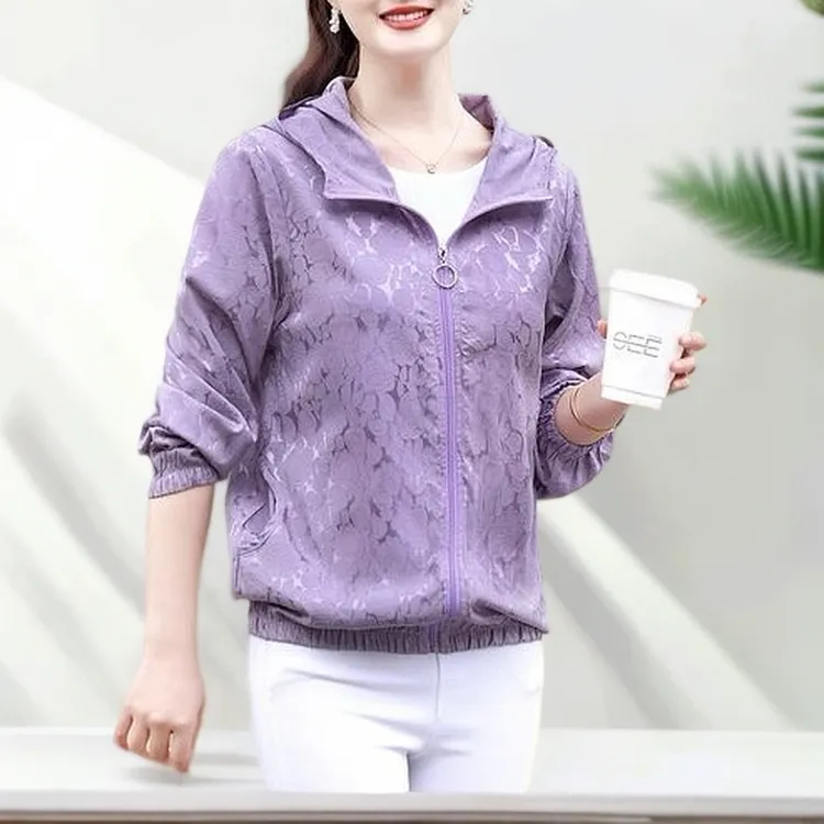 时尚洋气宽松外套百搭休闲长袖连帽女提花薄款短外套短款防晒拉链