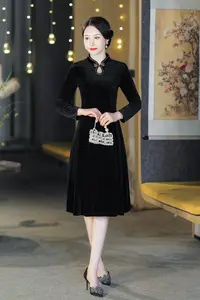 黑色连衣裙轻奢风立领优雅修身