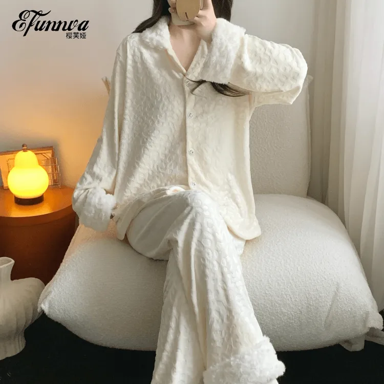 【风铃轻语】秋冬海岛绒睡衣长袖长裤两件套显瘦高级气质可外穿套装