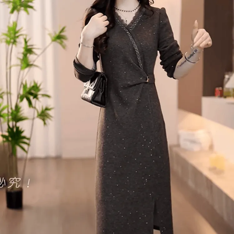 B949【连衣裙】2025冬季新款时尚优雅大气收腰显瘦精致百搭连衣裙