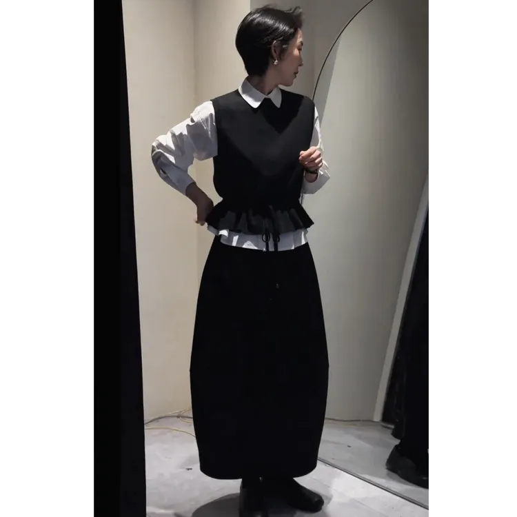流行一整套2025秋冬新款时尚气质简约百搭上衣马甲半身裙三件套