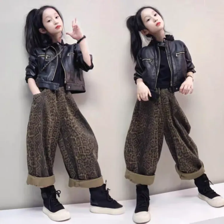 2025美式复古豹纹牛仔哈伦裤女童短款洋气多拉链皮衣外套酷飒套装