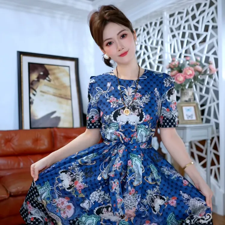短裙印花常规中腰连衣裙夏装修身碎花气质蓝色洋气裙子收腰9005