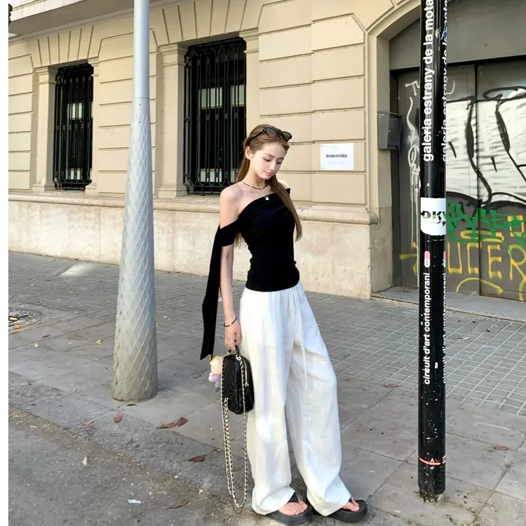 2025夏季新款时尚打底斜肩上衣性感辣妹外穿洋气休闲百搭气质显瘦