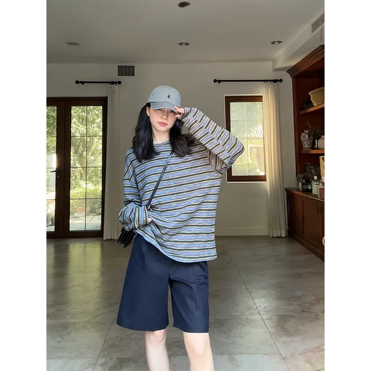 郭九九呢 棉质慵懒条纹圆领落宽松肩长袖T恤百搭短裤 G925Y13957