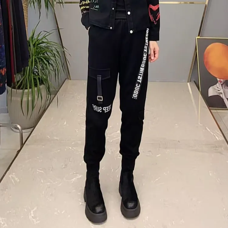 shishu/拾束秋季新款时尚女装女士个性显瘦刺绣字百搭卫裤PP2539