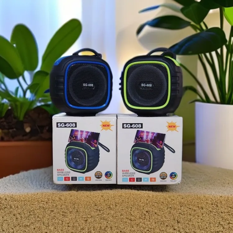SG-608手提蓝牙音响户外便携多功能桌面手机支架蓝牙音箱重低音炮