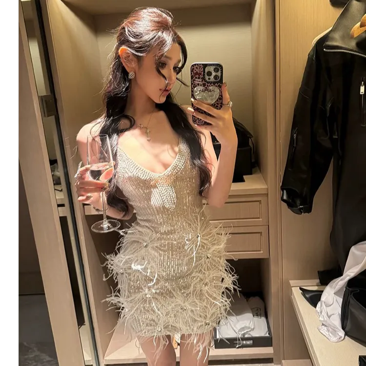 纯欲风法式性感包臀亮片吊带连衣裙闪钻羽毛轻奢名媛派对小礼服女