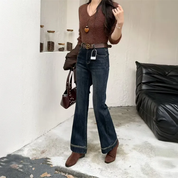 新款加绒加厚款女高腰牛仔裤微喇裤气质秋冬女装