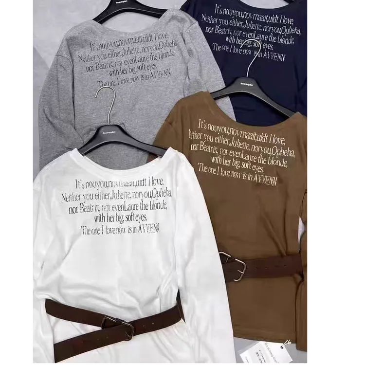 早秋莱赛尔天丝雪花棉韩系慵懒字母印花露肩T恤宽松休闲罩衫8129