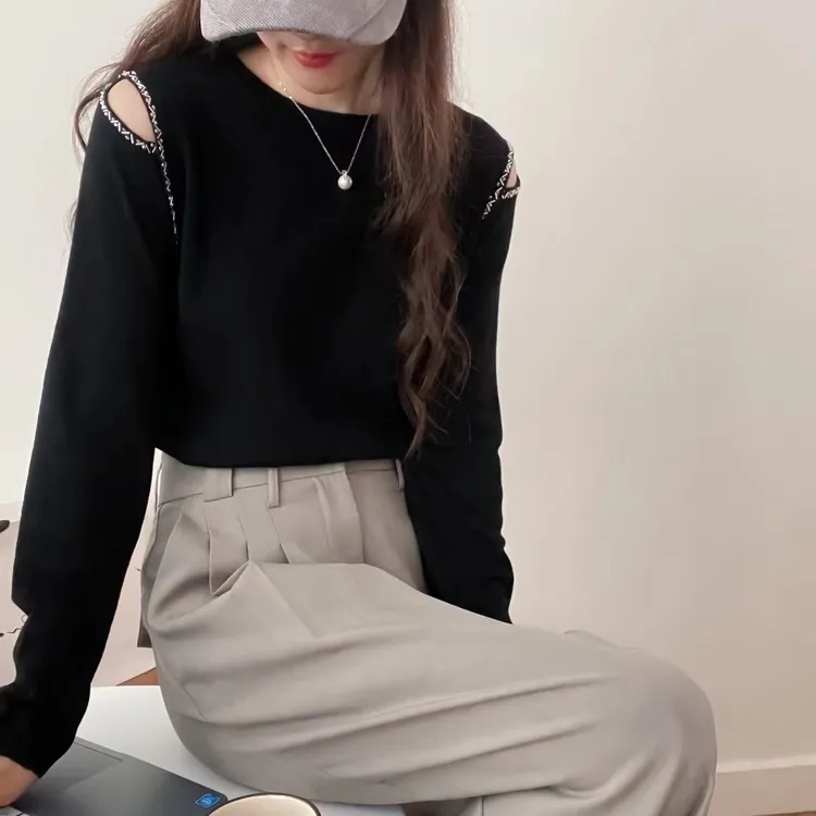 老板娘专属 精仿羊毛时尚显瘦镂空长袖