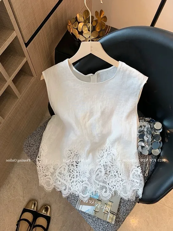 2025夏季新款法式蕾丝拼接白色气质无袖背心女慵懒风气质时髦上衣
